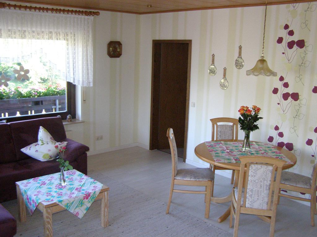 Wildensee Gaestehaus Cornelia מראה חיצוני תמונה