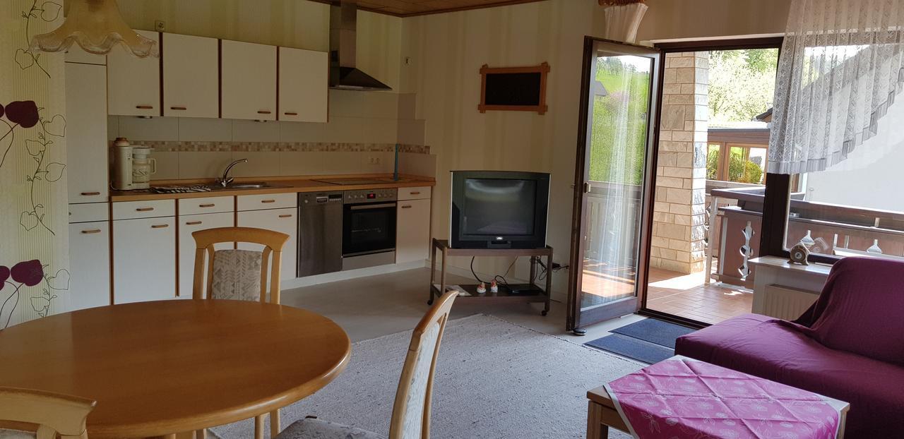 Wildensee Gaestehaus Cornelia מראה חיצוני תמונה