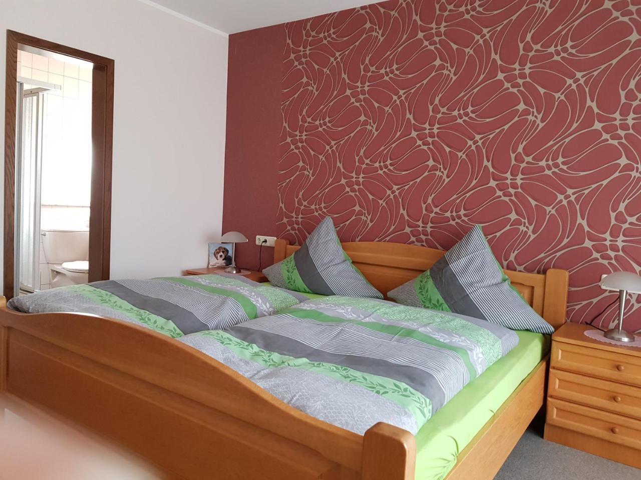 Wildensee Gaestehaus Cornelia מראה חיצוני תמונה